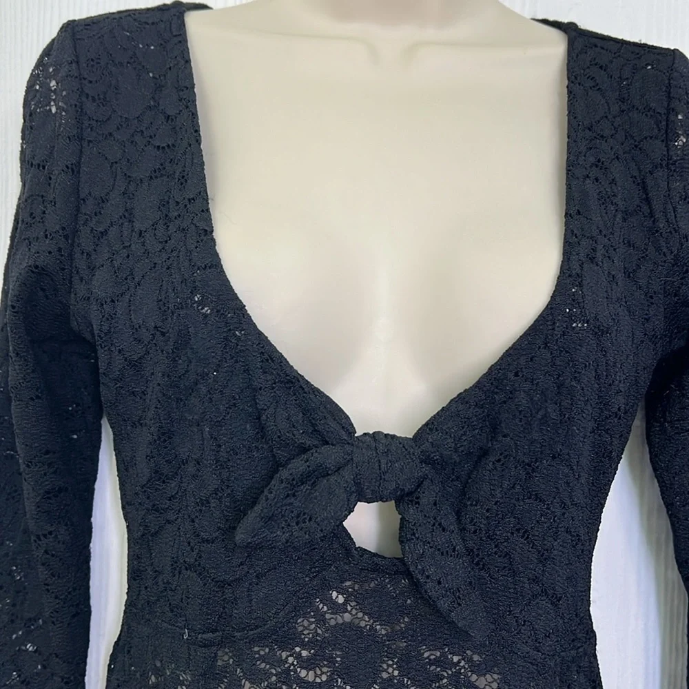 Free People - In Your Arms Black Lace Knotted Front Long Sleeve Blouse Size SM